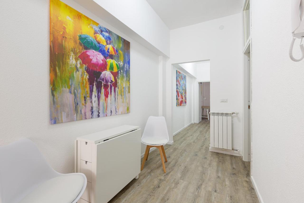 Cagnola Cozy Apartament With Balcony Milaan Buitenkant foto